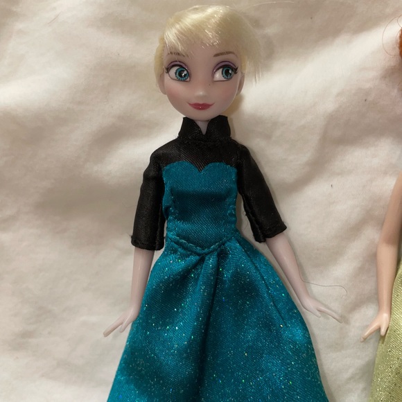 Disney World Theme Park Frozen Elsa And Anna Mini Dolls - Picture 13 of 17